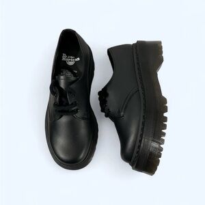 NEW Dr. Martens 8053 Quad
Vegan Leather Platform Oxfords Black Woman 6 UK4 EU37